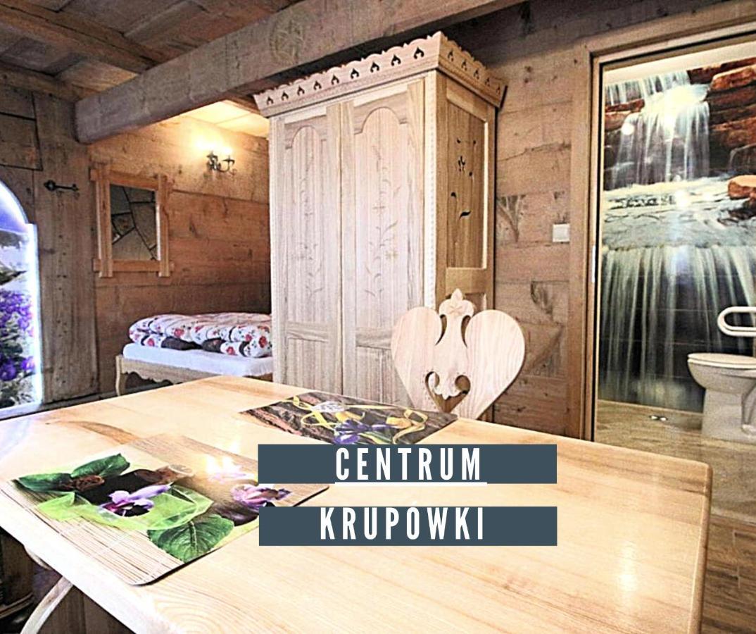 Goralski Domek Walus Zakopane - Scisle Centrum - Jedyny Domek Na Krupowkach Luaran gambar
